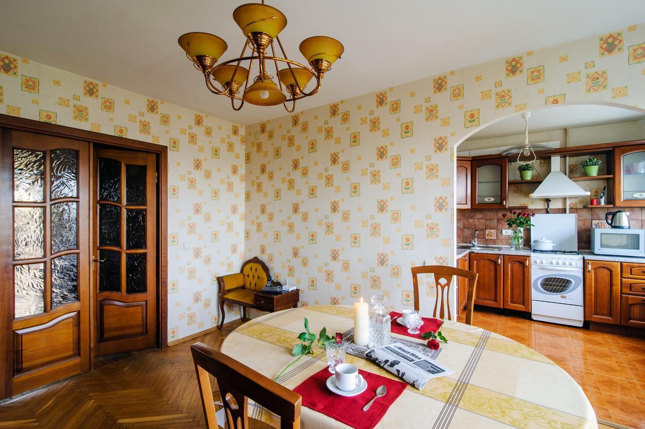 Rooms For Rent In The Mayakovskogo Minszk Kültér fotó