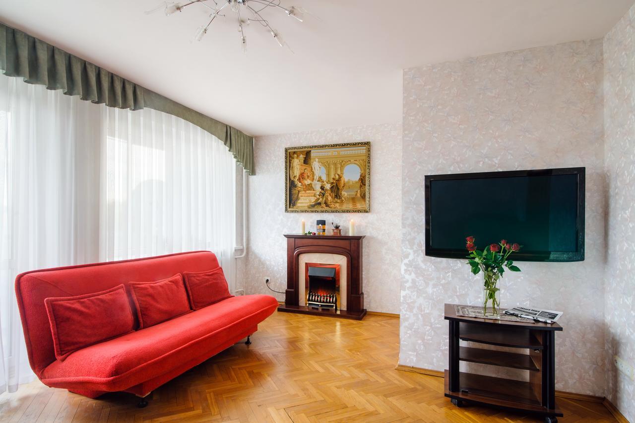 Rooms For Rent In The Mayakovskogo Minszk Kültér fotó